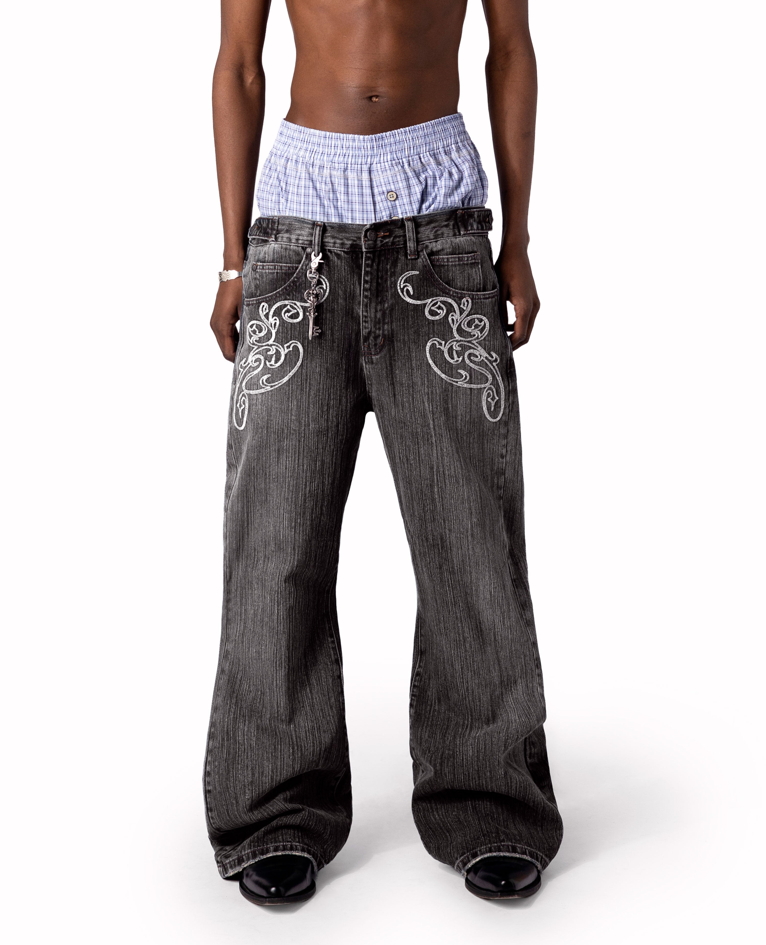 DavrilSupply | BLACK OPENING BOOTCUT DENIM