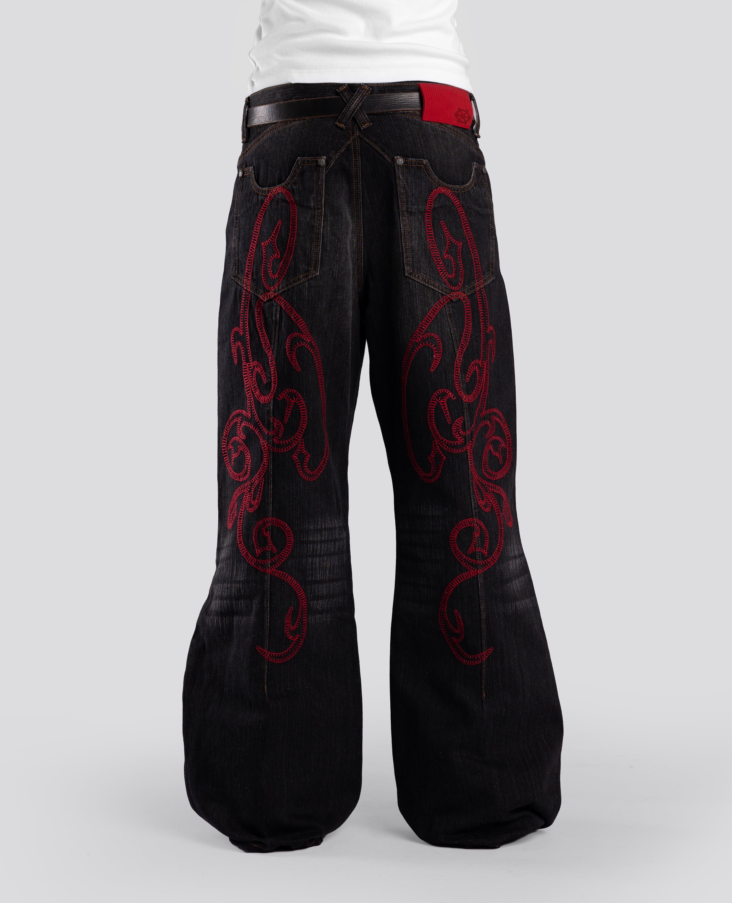 DavrilSupply | Streetwear Denim & Pants Collection