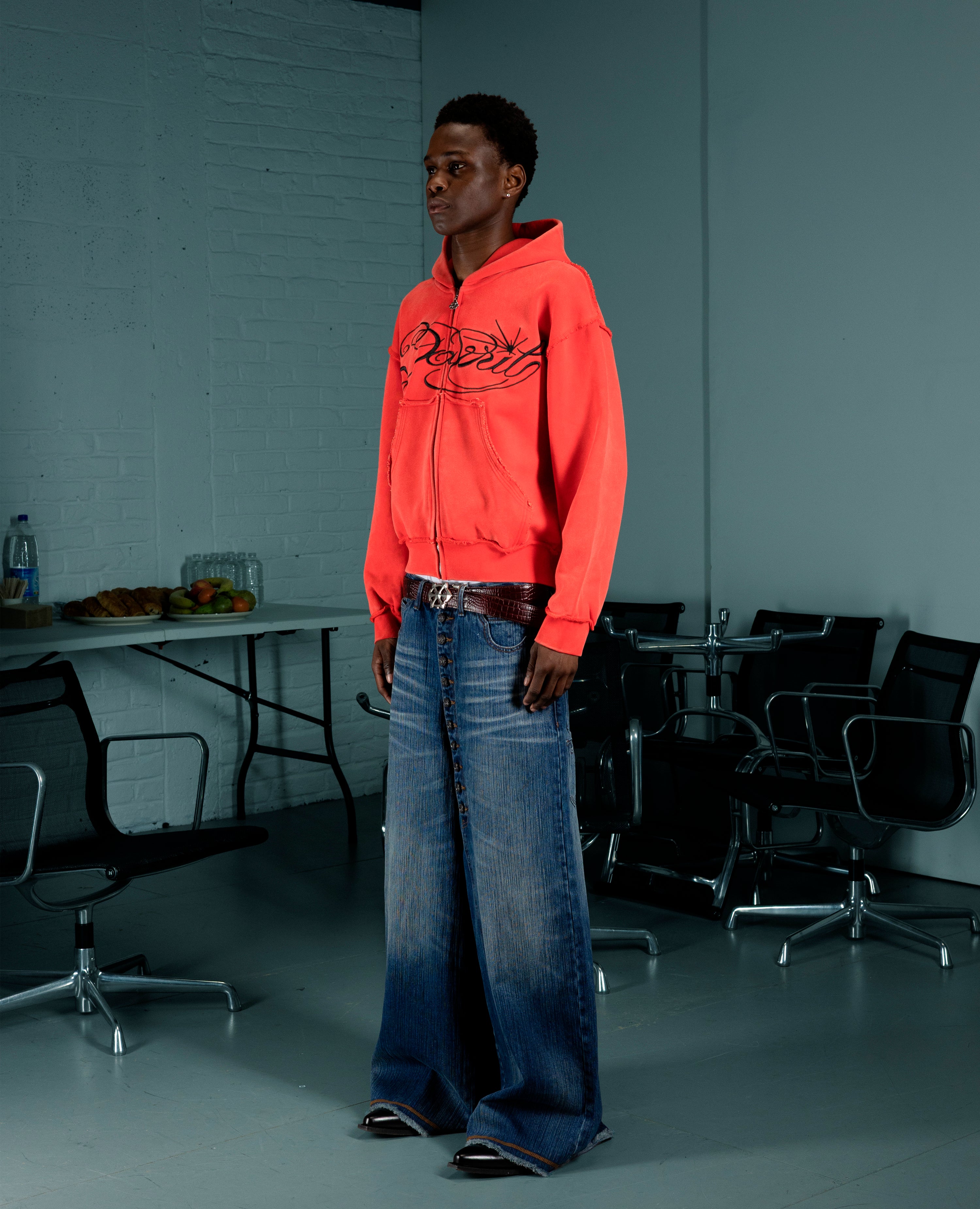 DavrilSupply | RED RAYBEAM ZIP